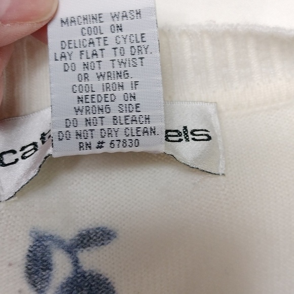 Cathy Daniels women's medium sized layered cardigan - Picture 3 of 9